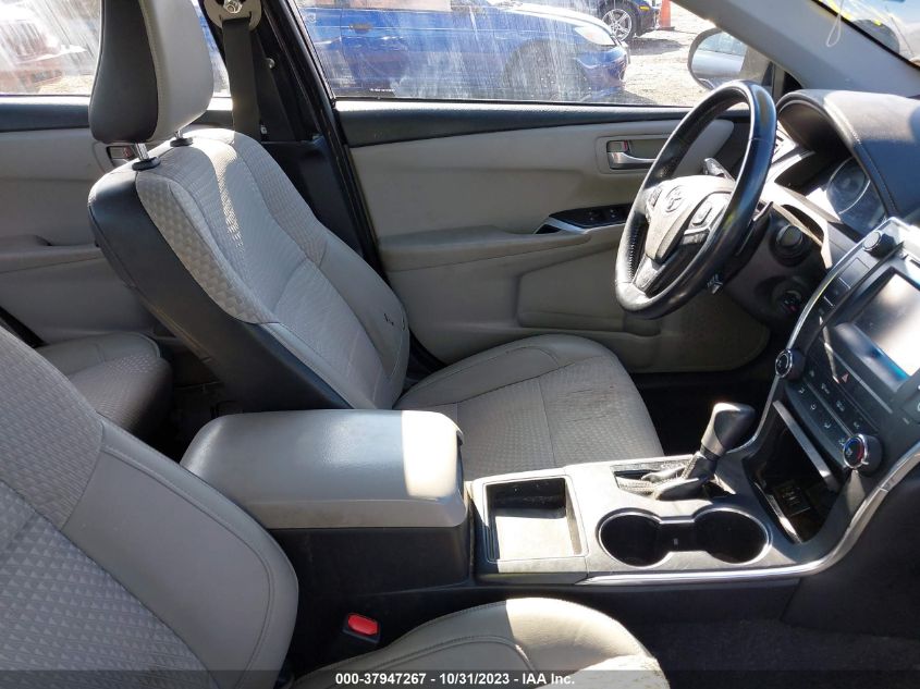 2015 TOYOTA CAMRY SE - 4T1BF1FK4FU884947