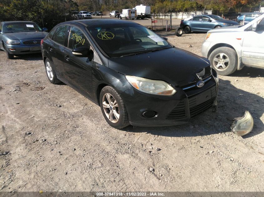 2014 FORD FOCUS SE - 1FADP3F24EL194275