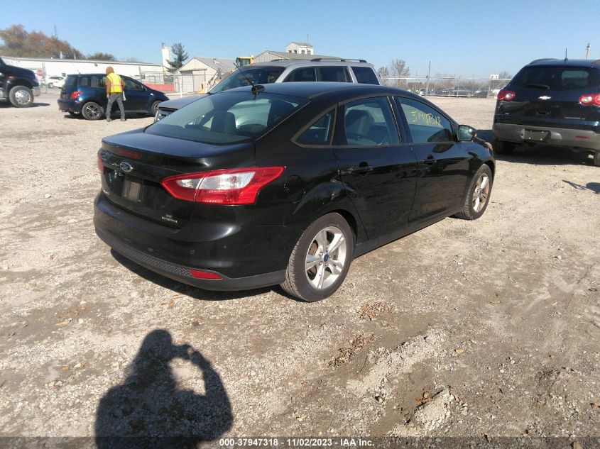 2014 FORD FOCUS SE - 1FADP3F24EL194275