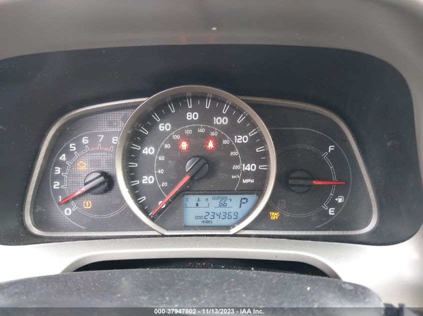 2015 TOYOTA RAV4 XLE - 2T3WFREV1FW141911