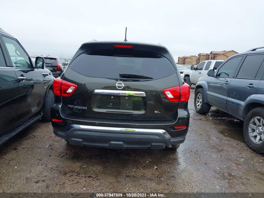 VIN 5N1DR2MN3HC669992 2017 NISSAN PATHFINDER SL