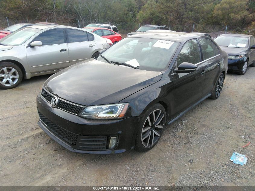 2013 VOLKSWAGEN GLI AUTOBAHN W/NAV 3VW467AJ4DM214375