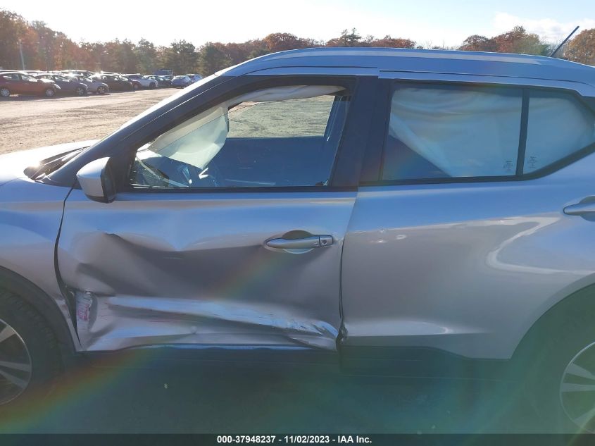 2018 NISSAN KICKS SV - 3N1CP5CU2JL545371