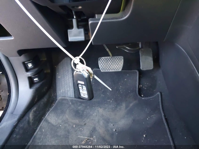 VIN 7FART6H99ME011157 2021 HONDA CR-V HYBRID TOURING