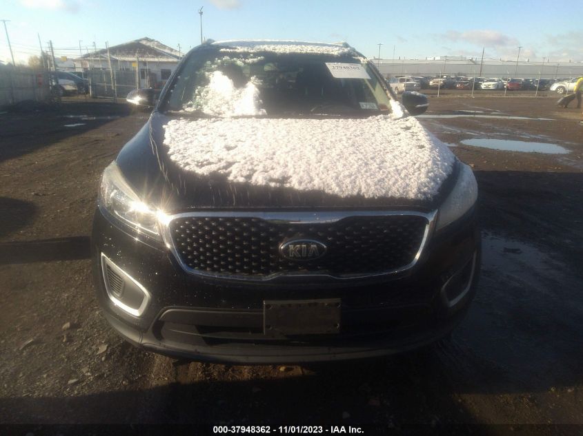 2016 KIA SORENTO LX/L - 5XYPGDA32GG022936