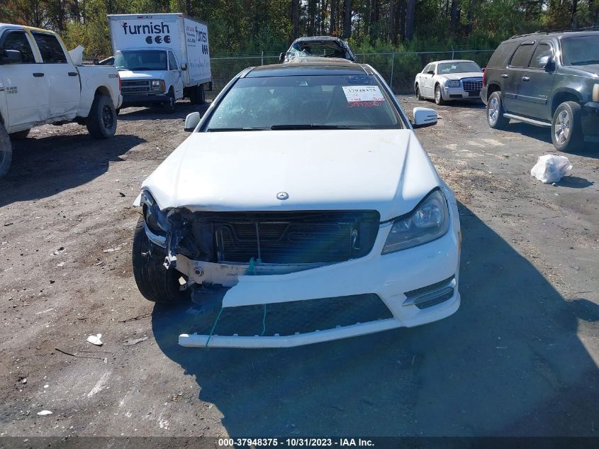 2014 MERCEDES-BENZ C 250 - WDDGJ4HB0EG265143
