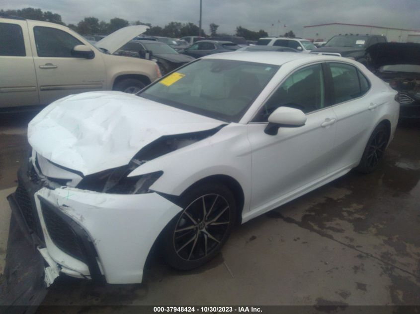 2021 TOYOTA CAMRY SE/SE NIGHT SHADE - 4T1G11AK5MU476563