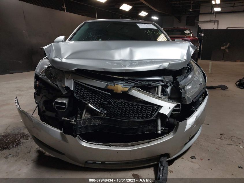 2014 CHEVROLET CRUZE 2LT AUTO - 1G1PE5SB4E7186936