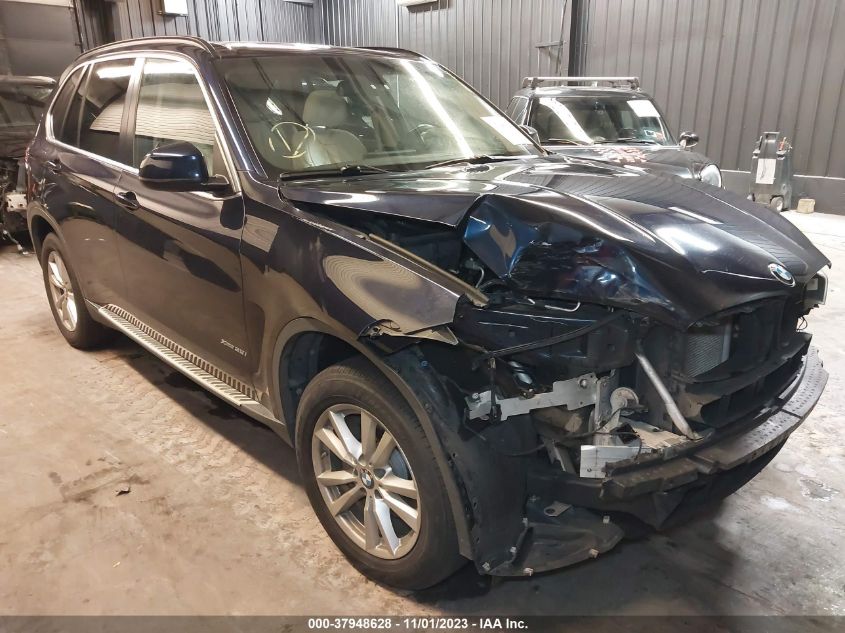 2014 BMW X5 XDRIVE35I - 5UXKR0C54E0H27883