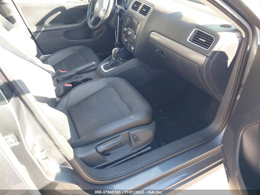 2014 VOLKSWAGEN JETTA 1.8T SEL - 3VWL17AJ4EM429654