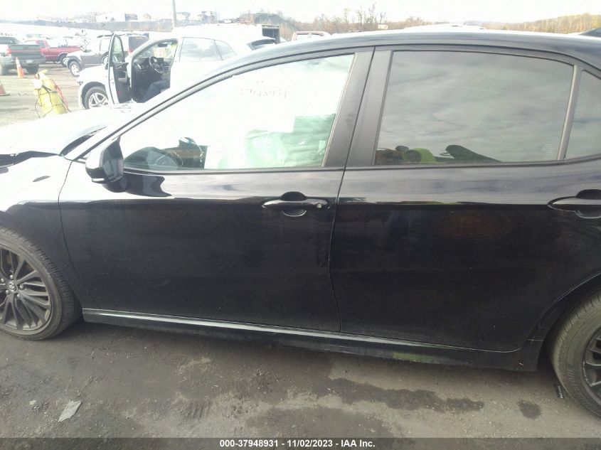 2020 TOYOTA CAMRY SE/SE NIGHT SHADE - 4T1G11AK2LU321385