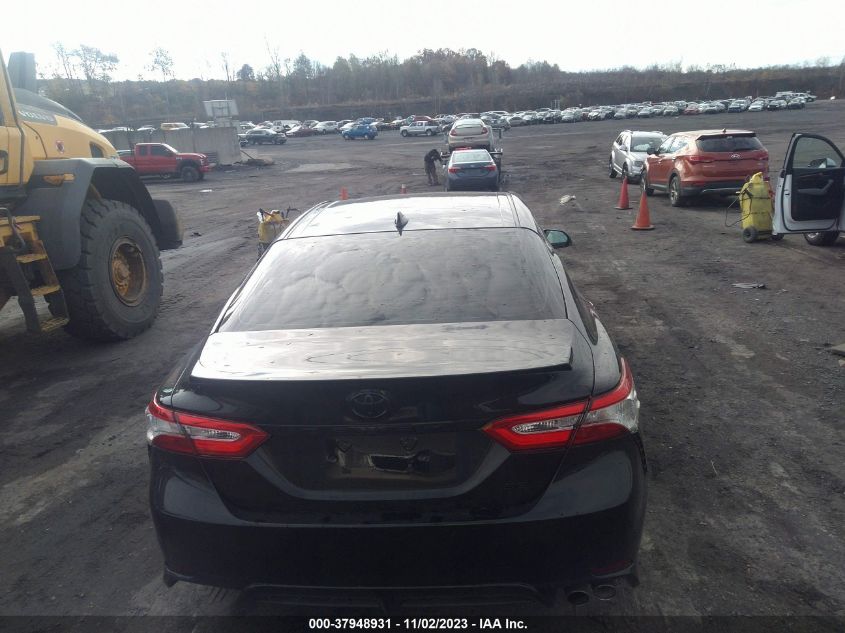 2020 TOYOTA CAMRY SE/SE NIGHT SHADE - 4T1G11AK2LU321385