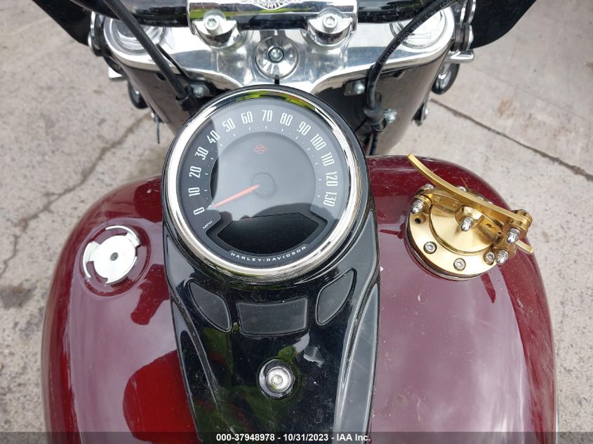 2020 HARLEY-DAVIDSON FLHCS 1HD1YBK19LB010628