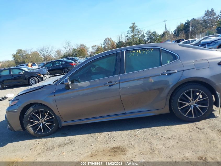 2021 TOYOTA CAMRY SE/SE NIGHT SHADE - 4T1G11AK1MU525838