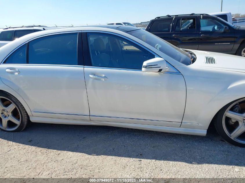 2013 MERCEDES-BENZ S 550 WDDNG7DB0DA527757
