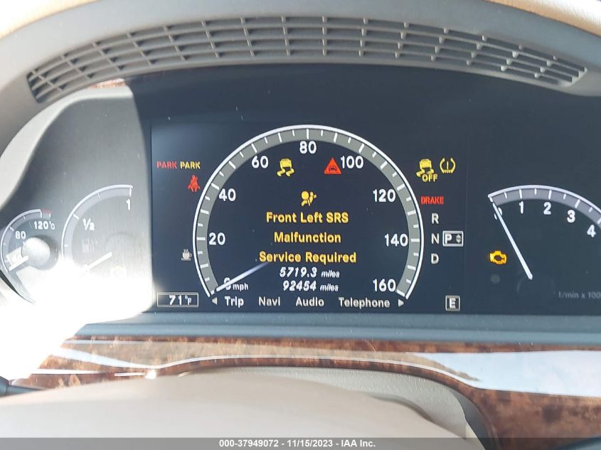 2013 MERCEDES-BENZ S 550 WDDNG7DB0DA527757
