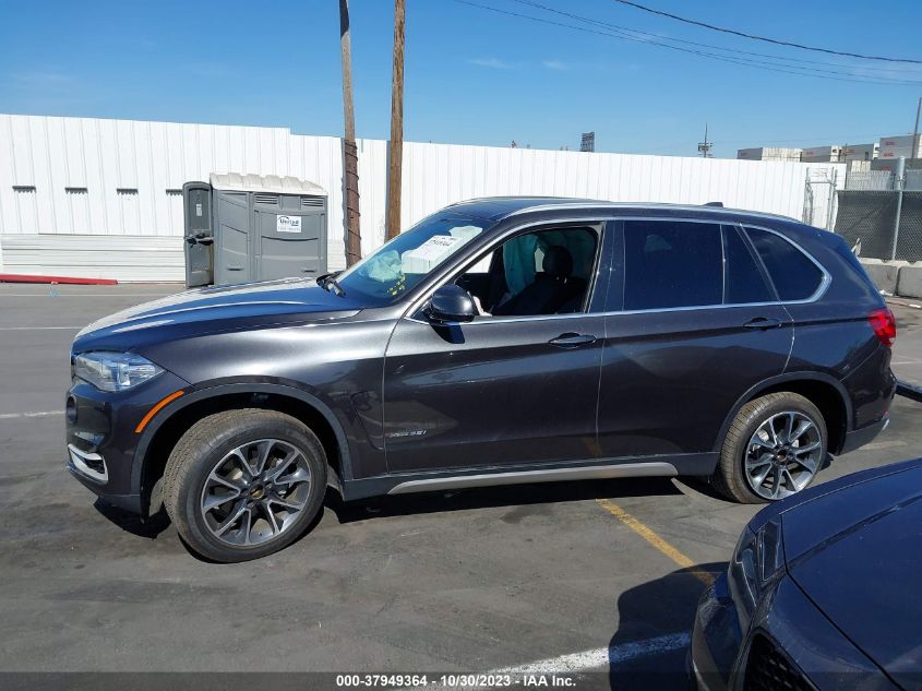 5UXKR0C59J0Y00799 2018 BMW X5, photo no. 14