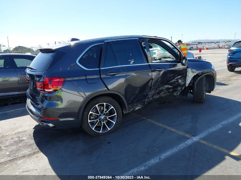 5UXKR0C59J0Y00799 2018 BMW X5, photo no. 4