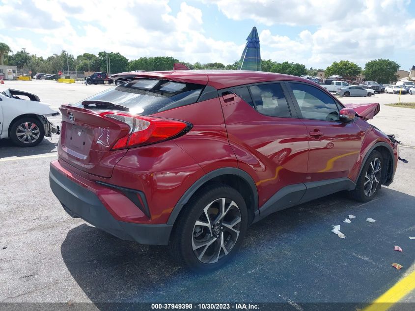 NMTKHMBX3KR097714 Toyota C-HR XLE 4