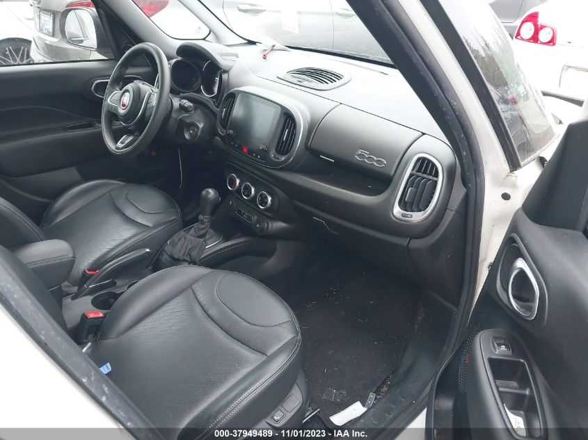 VIN ZFBCFADH4JZ040566 2018 FIAT 500L TREKKING
