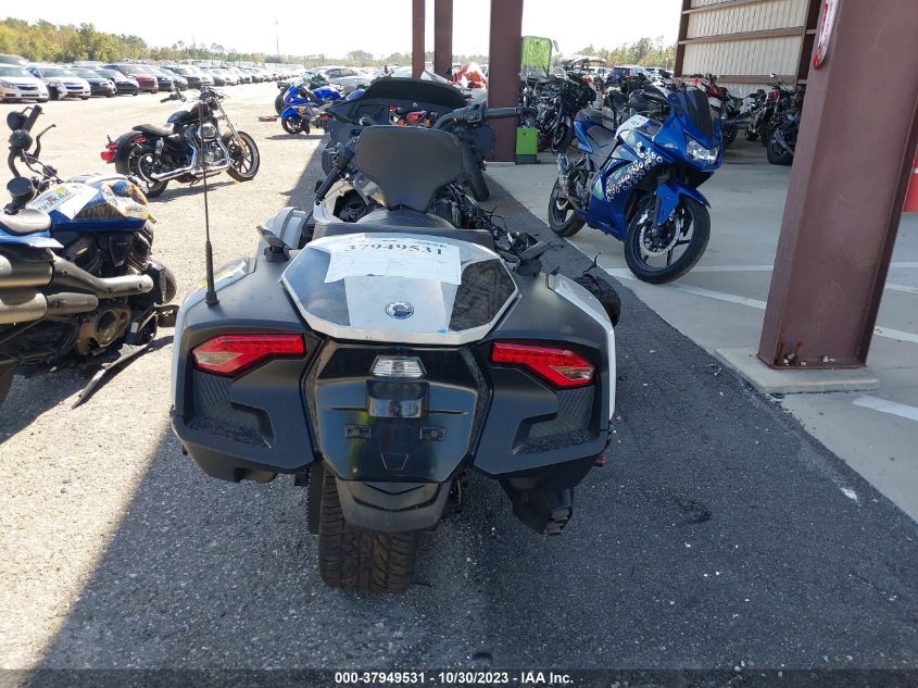 2020 CAN-AM SPYDER ROADSTER RT/RT LIMITED 2BXNBDD26LV000797