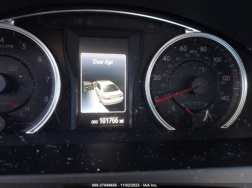 2016 TOYOTA CAMRY SE - 4T1BF1FK0GU241982
