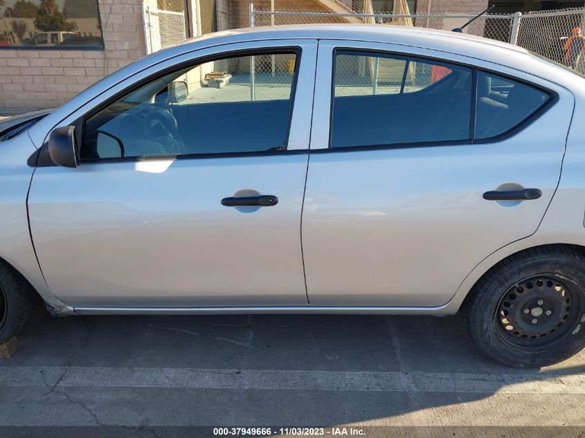 2015 NISSAN VERSA S PLUS - 3N1CN7AP2FL810862