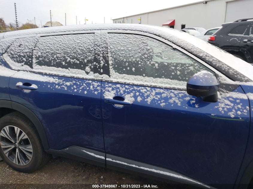 VIN 5N1AT3BB5MC724889 2021 NISSAN ROGUE SV