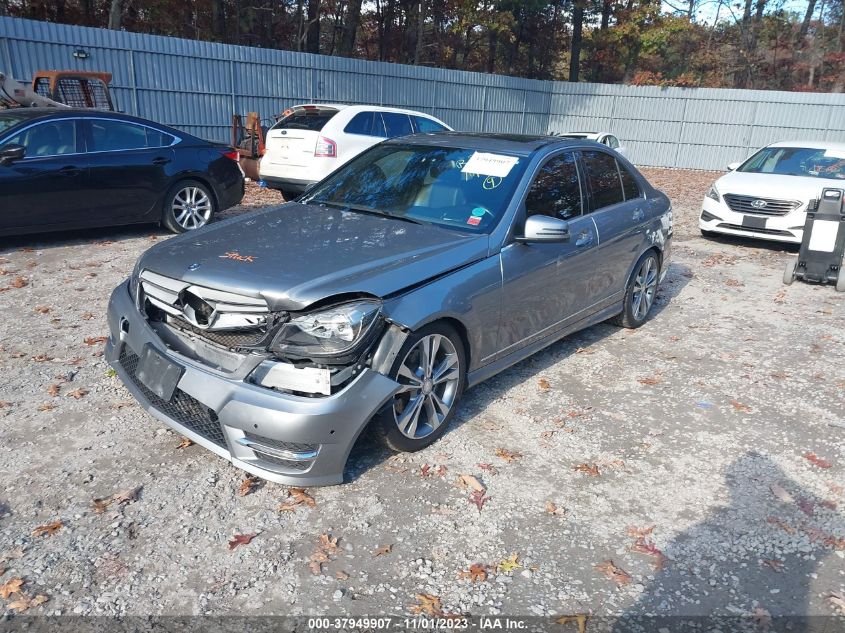 2014 MERCEDES-BENZ C 300 SPORT 4MATIC/LUXURY 4MATIC - WDDGF8AB9ER324861