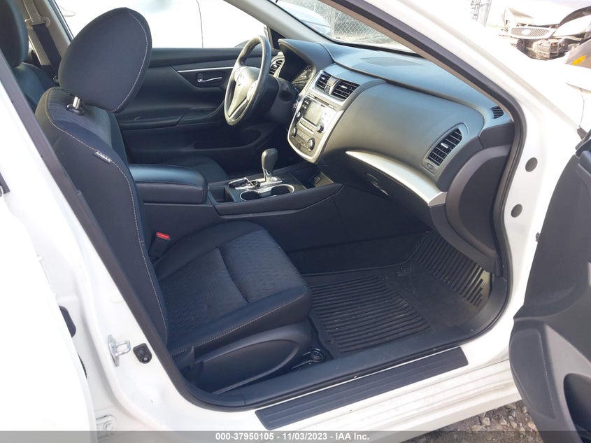 VIN 1N4AL3AP8HC130584 2017 NISSAN ALTIMA 2.5/S/SV/SL/SR