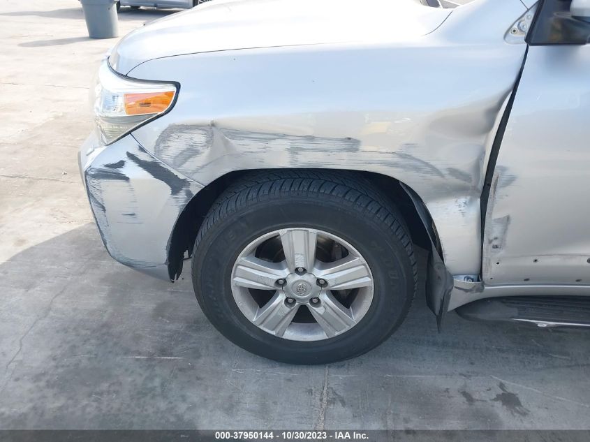 2015 TOYOTA LAND CRUISER V8 - JTMHY7AJXF4031074