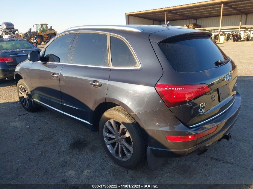 2016 AUDI Q5 PREMIUM - WA1C2AFP4GA102126