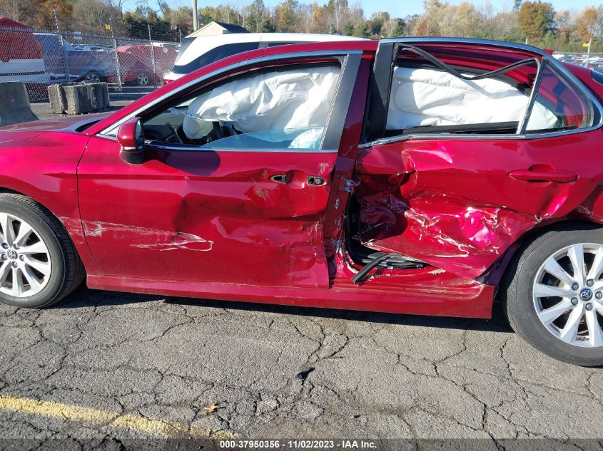2020 TOYOTA CAMRY LE - 4T1C11AK7LU385887