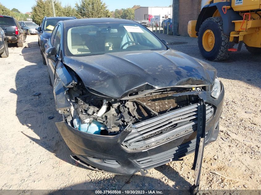 2013 FORD FUSION SE - 3FA6P0H92DR271372