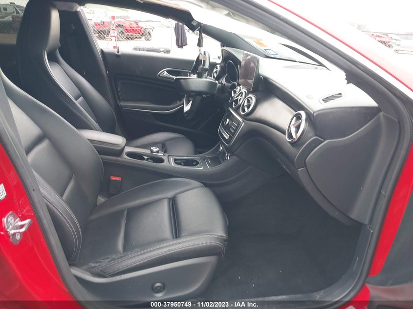VIN WDDSJ4EB8KN716552 2019 MERCEDES-BENZ CLA 250