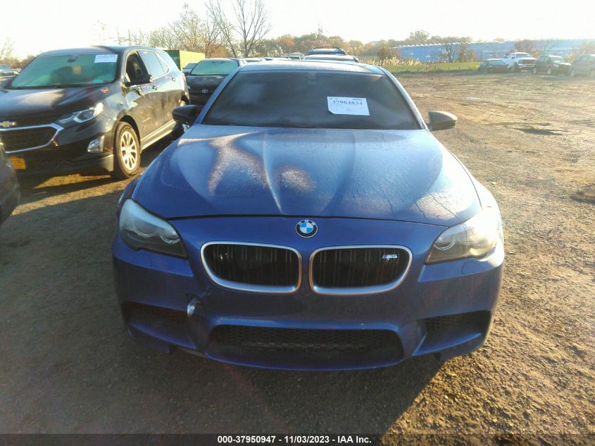 2013 BMW M5 - WBSFV9C5XDD095830