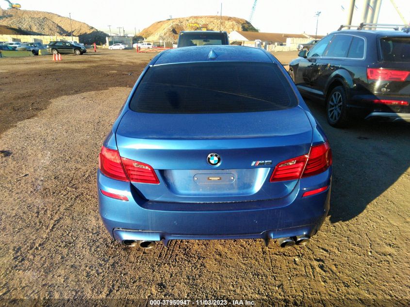 2013 BMW M5 - WBSFV9C5XDD095830
