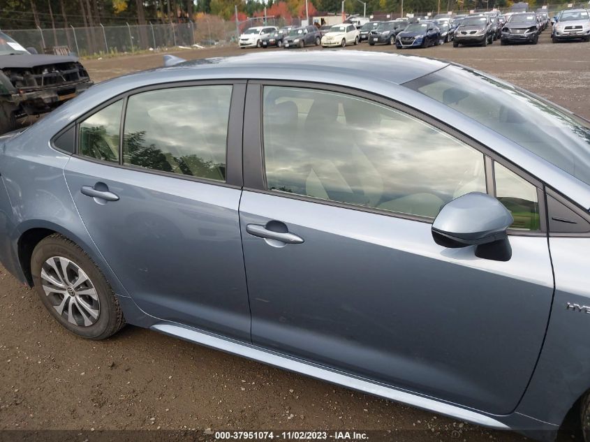 2021 TOYOTA COROLLA HYBRID LE - JTDEAMDE9MJ016083