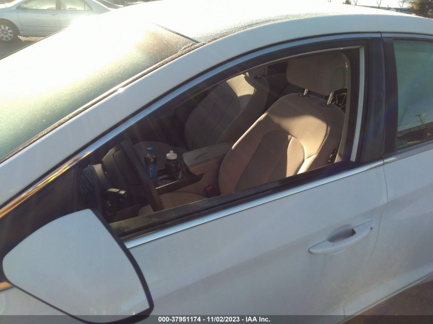 2017 HYUNDAI SONATA SE - 5NPE24AF5HH559374