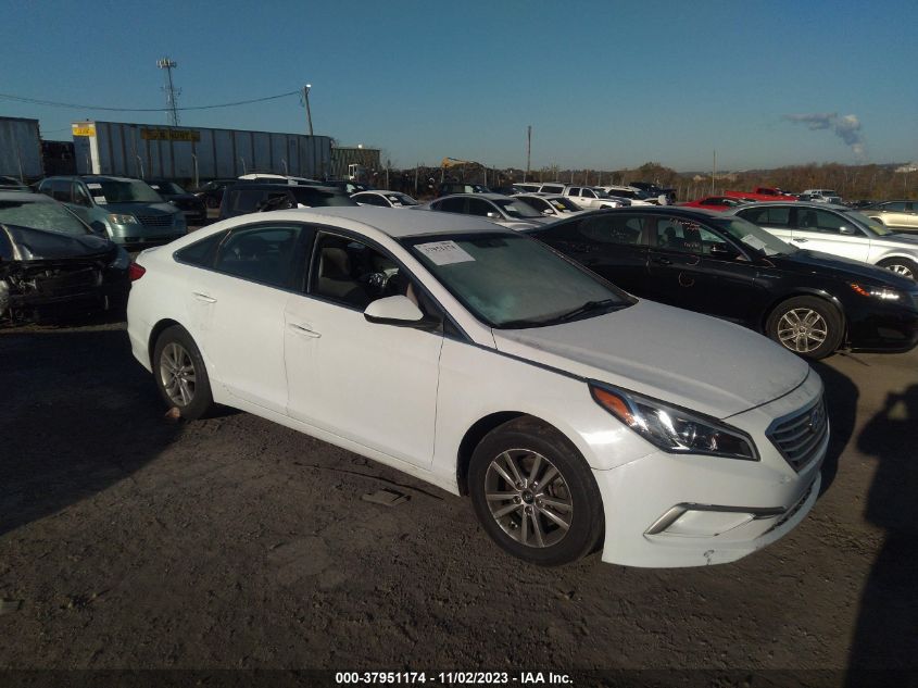 2017 HYUNDAI SONATA SE - 5NPE24AF5HH559374
