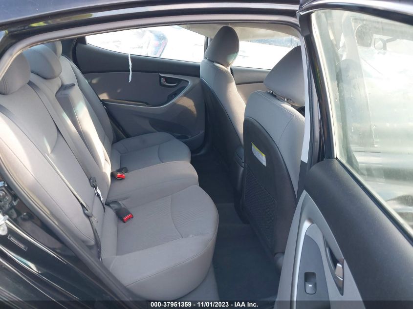 2015 HYUNDAI ELANTRA SE - 5NPDH4AE1FH593407