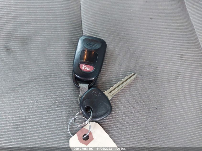 2017 HYUNDAI ELANTRA SE - 5NPD84LF7HH049938