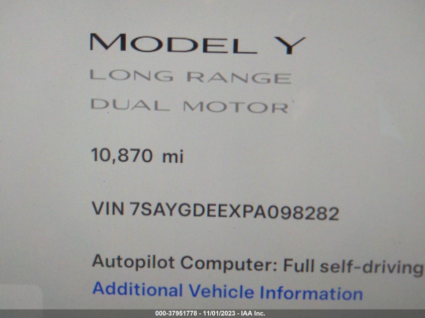 VIN 7SAYGDEEXPA098282 2023 TESLA MODEL Y