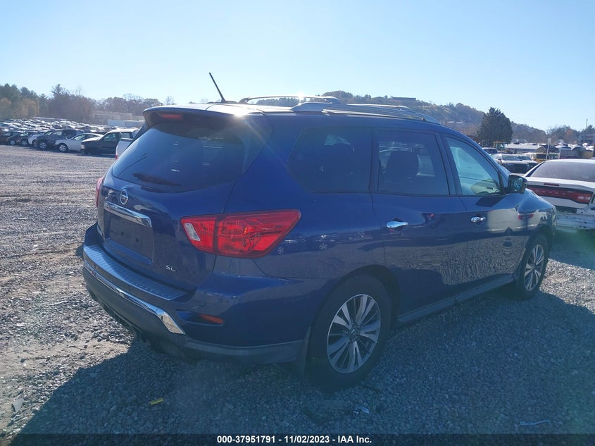 VIN 5N1DR2MNXHC633801 2017 NISSAN PATHFINDER S/SV/SL/PLATINUM