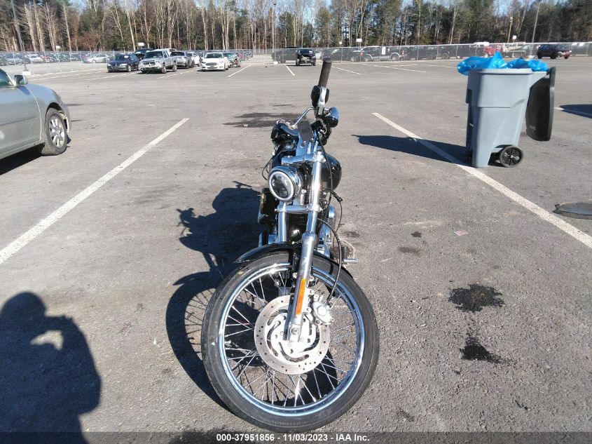 2008 HARLEY-DAVIDSON XL1200 C - 1HD1CT3188K406625