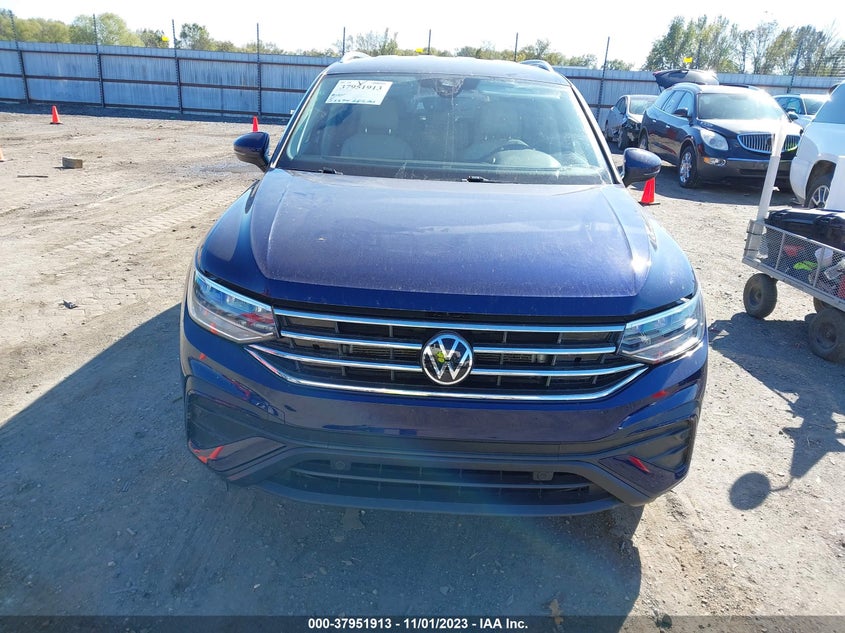 VIN 3VV3B7AX3NM118321 2022 VOLKSWAGEN TIGUAN SE