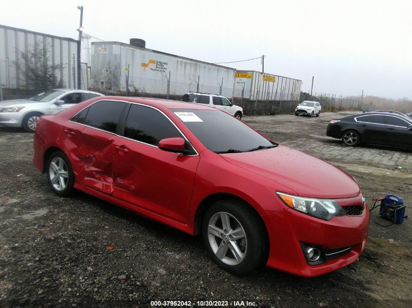 2014 TOYOTA CAMRY SE - 4T1BF1FK8EU786583