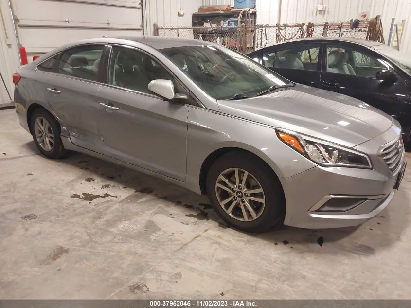 2016 HYUNDAI SONATA 2.4L SE - 5NPE24AF0GH363230