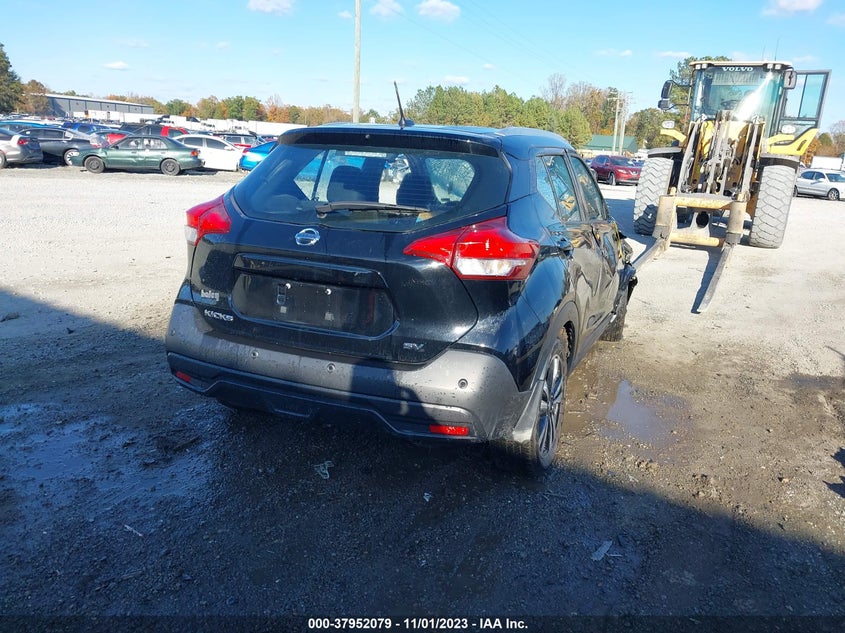 VIN 3N1CP5CV8LL527596 2020 NISSAN KICKS SV