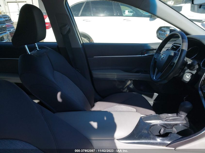 2018 TOYOTA CAMRY LE/SE/XLE/L - JTNB11HK7J3036524